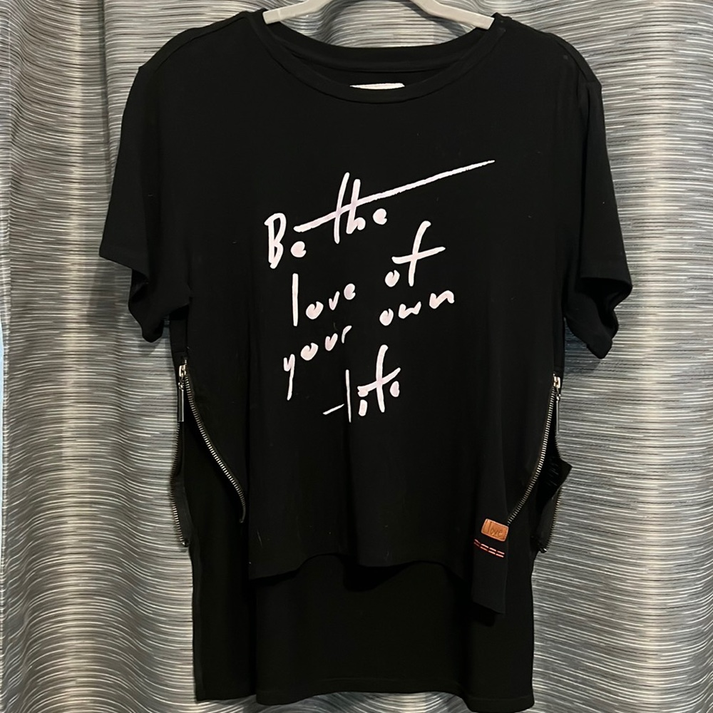 Black “be the love of your own life” top